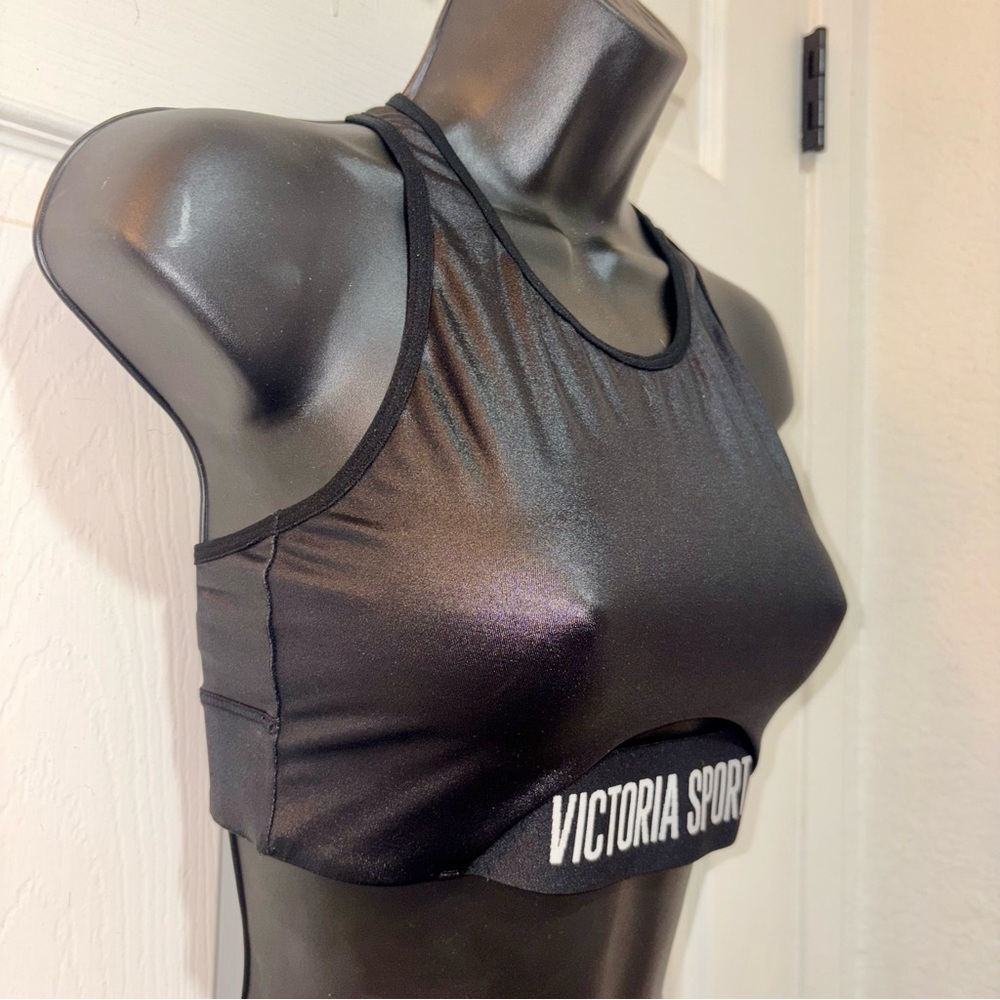 Black Shiny Sports Bra - Picture 4 of 9